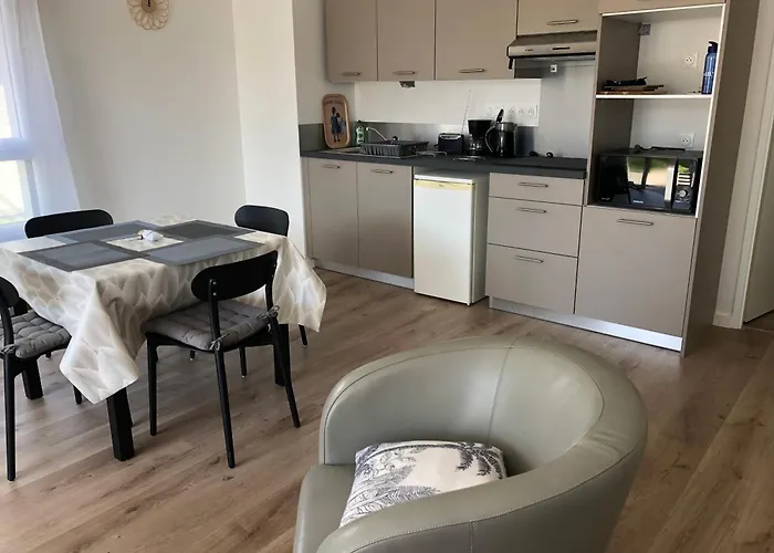 Апартаменты Appartement Verson Verson